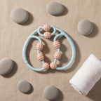 SENSO™ 3D-Roll présenté avec ses accessoires — rouleau de massage 4 roues