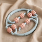 Gros plan sur le SENSO™ 3D-Roll, rouleau de massage 4 roues